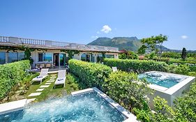 Orablu Villas